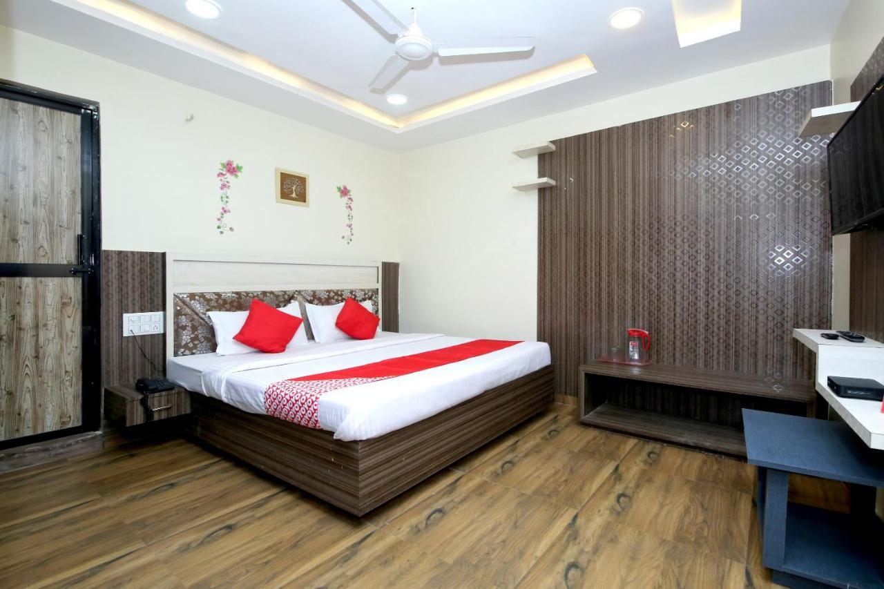 Oyo Flagship 27933 Hotel Green Valley Raipur  Exterior photo
